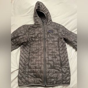 Size medium Patagonia puff.